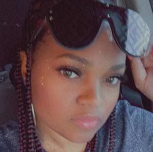 Meet your Posher, Kimi